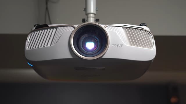 Cómo crear la experiencia de cine perfecta en casa